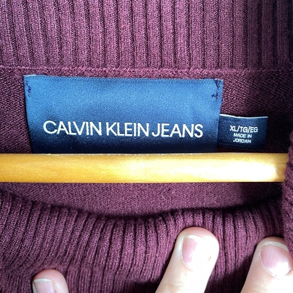 Calvin Klein Jeans Women's Burgundy Striped Turtleneck Sweater Size‎ X-Large - Picture 2 of 13